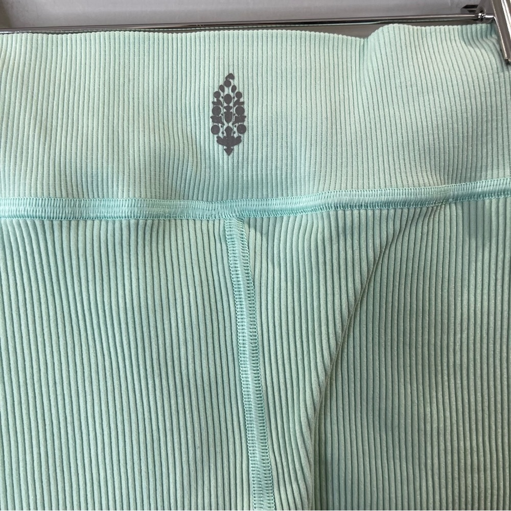 Free People Movement | NWT Free Throw Short in Turquoise Mint Size Medium - Picture 11 of 12